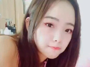 眼镜富二代重金约啪高颜值网红美少女超惹火的内裤太诱人激情69轻SM肉棒进去抽送几下就淫水泛滥